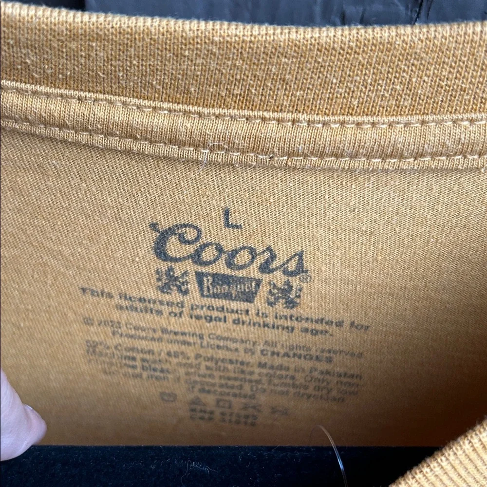 Coors Banquet Cowboy Tee – Western Graphic (Unisex Large) - Picture 3 of 7